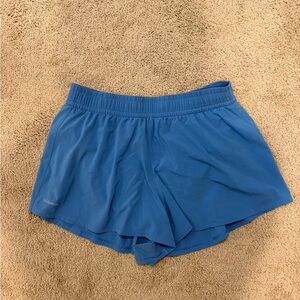 Lululemon Athletica Pace Crush High Rise 2.5” Shorts; color Pool Party; Size L